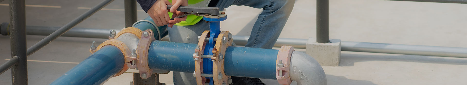 Commercial plumbing repair and maintenance